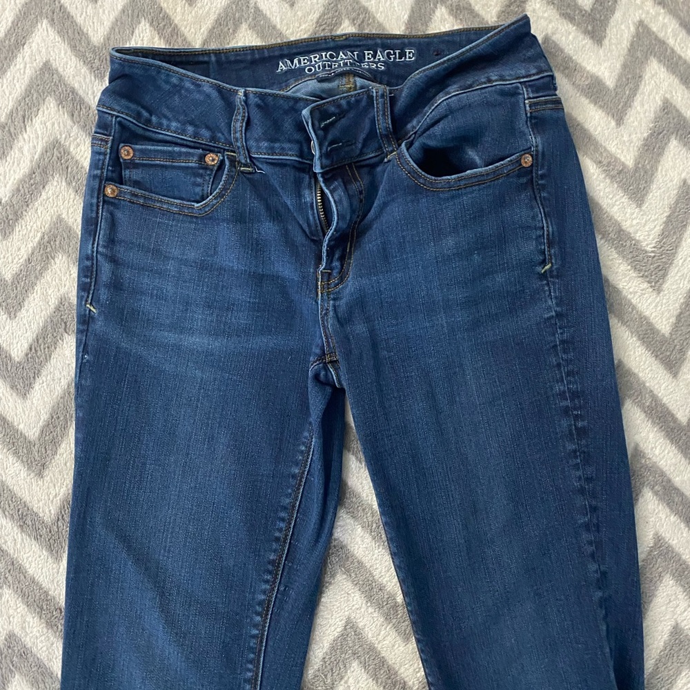American eagle jeans size 8 regular LIKE NEW ❤️